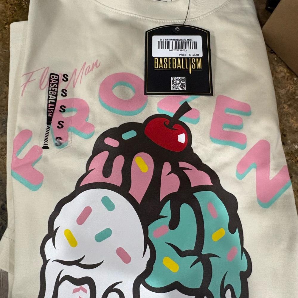 New Baseballlism Cream Graphic T-Shirt with Ice Cream Design small